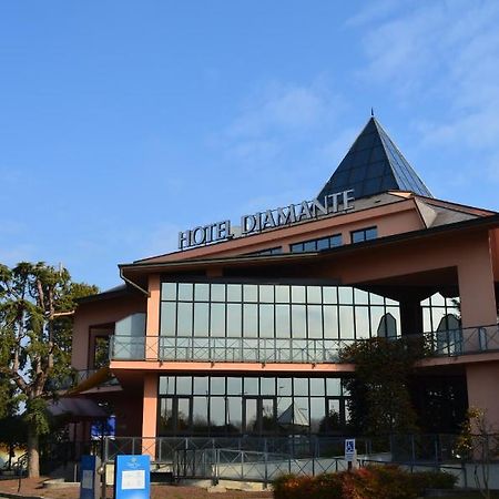 Hotel Diamante Corbetta ภายนอก รูปภาพ