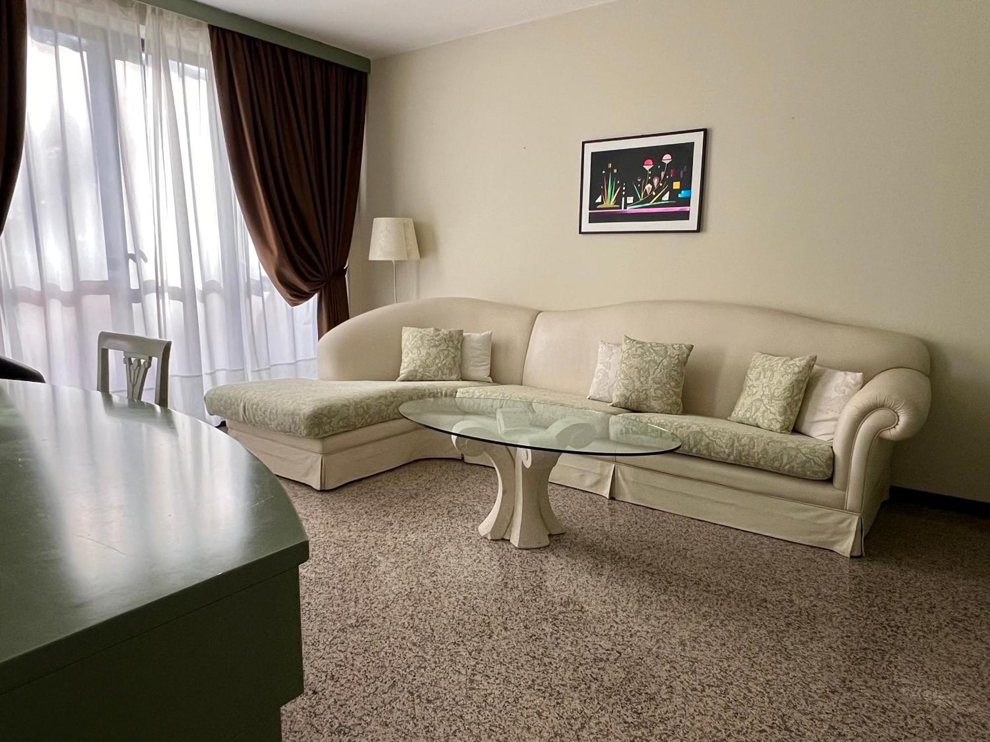Hotel Diamante Corbetta ภายนอก รูปภาพ